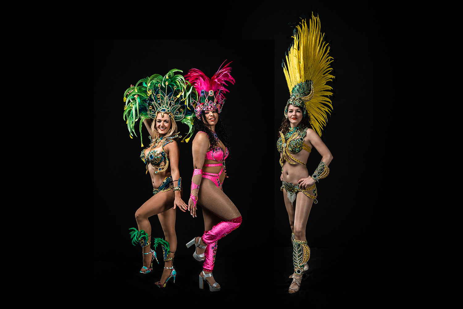 Die Bom Brasil Samba Show vereint bis zu fünf Tänzerinnen und zusätzliche Capoeirista.